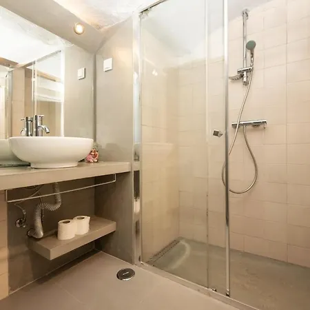 Downtown Typical By Hosty Appartement