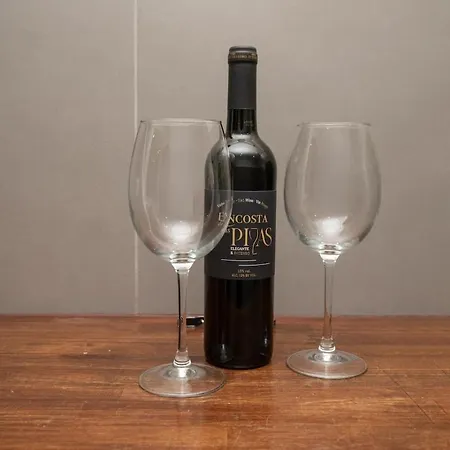 Downtown Typical By Hosty